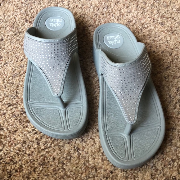 feelz good flip flops